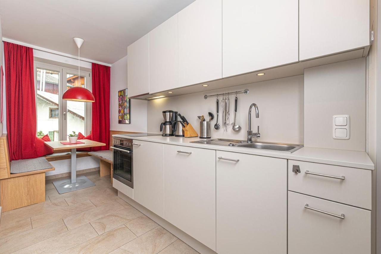 Pension Seehof Appartements Sankt Wolfgang im Salzkammergut ภายนอก รูปภาพ