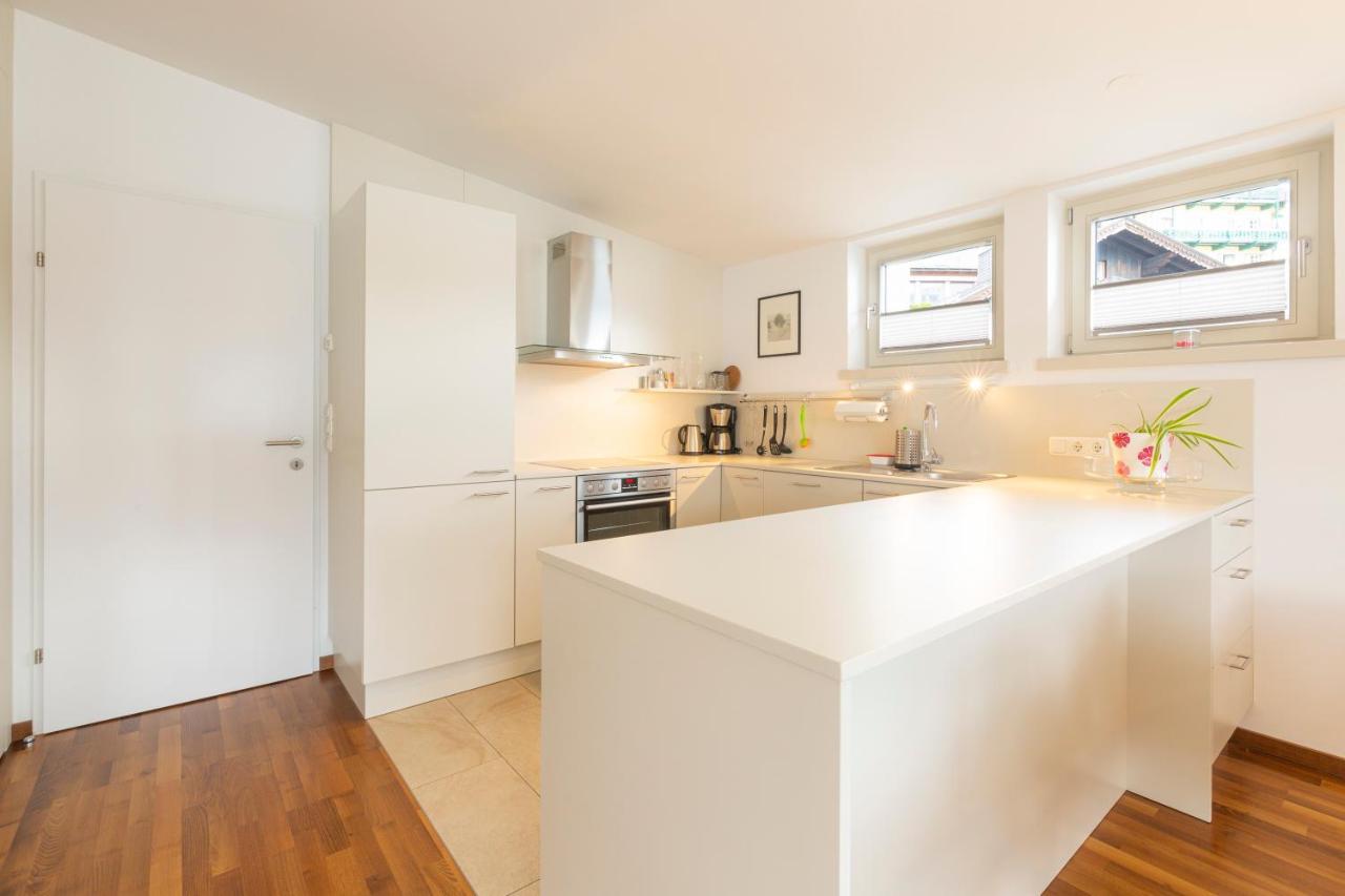 Pension Seehof Appartements Sankt Wolfgang im Salzkammergut ภายนอก รูปภาพ
